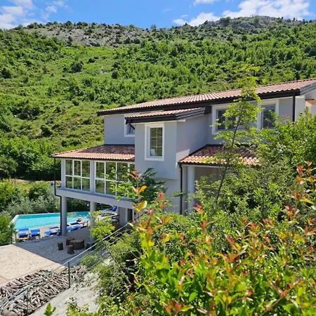 Qyteza Guest House&camping * Shkodër