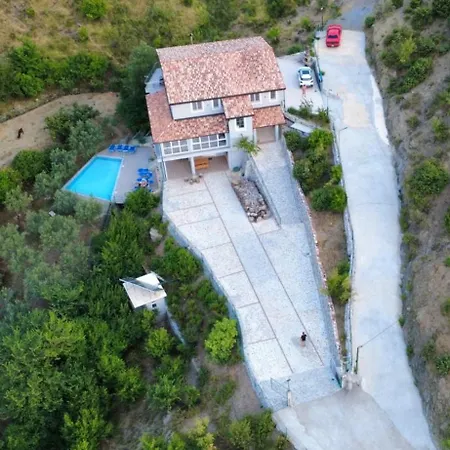 Qyteza & Apartamento