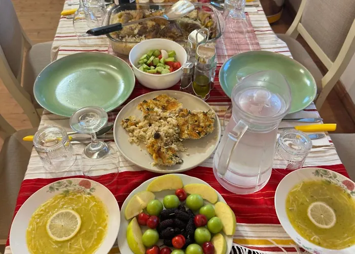 Qyteza Guest House&camping Appartement *