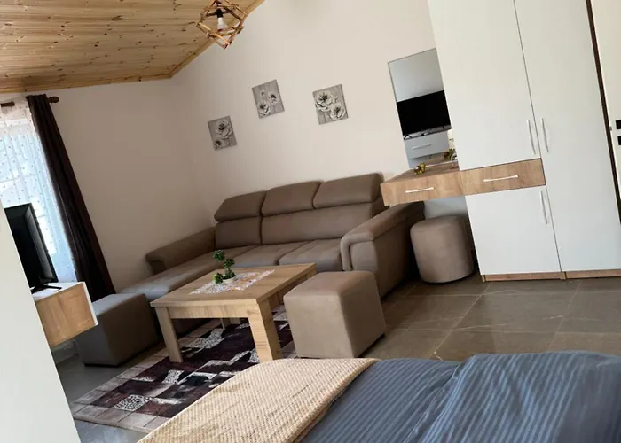 Appartement Qyteza Guest House&camping Shkodër